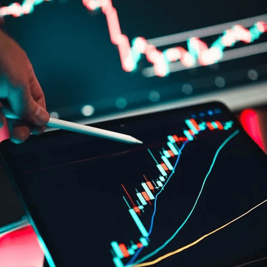 Axtrovien - Team di esperti di criptovalute